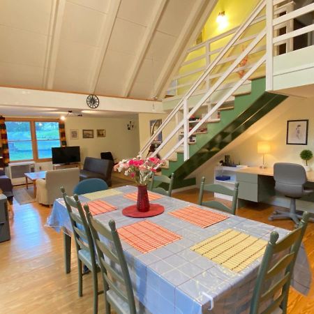 Secluded Chalet On Stream-Mins To Camelback Tannersville Bagian luar foto